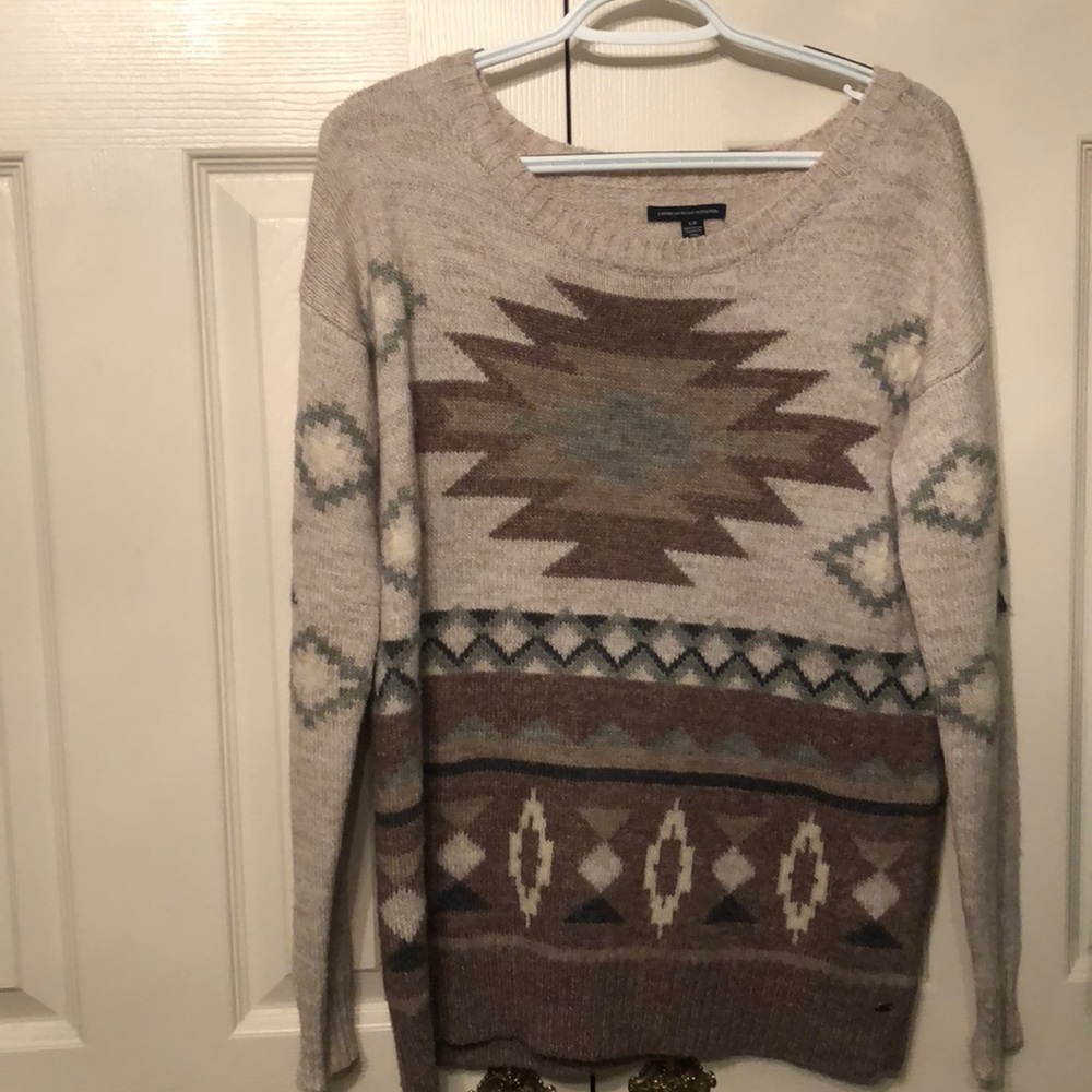 American Eagle sweater